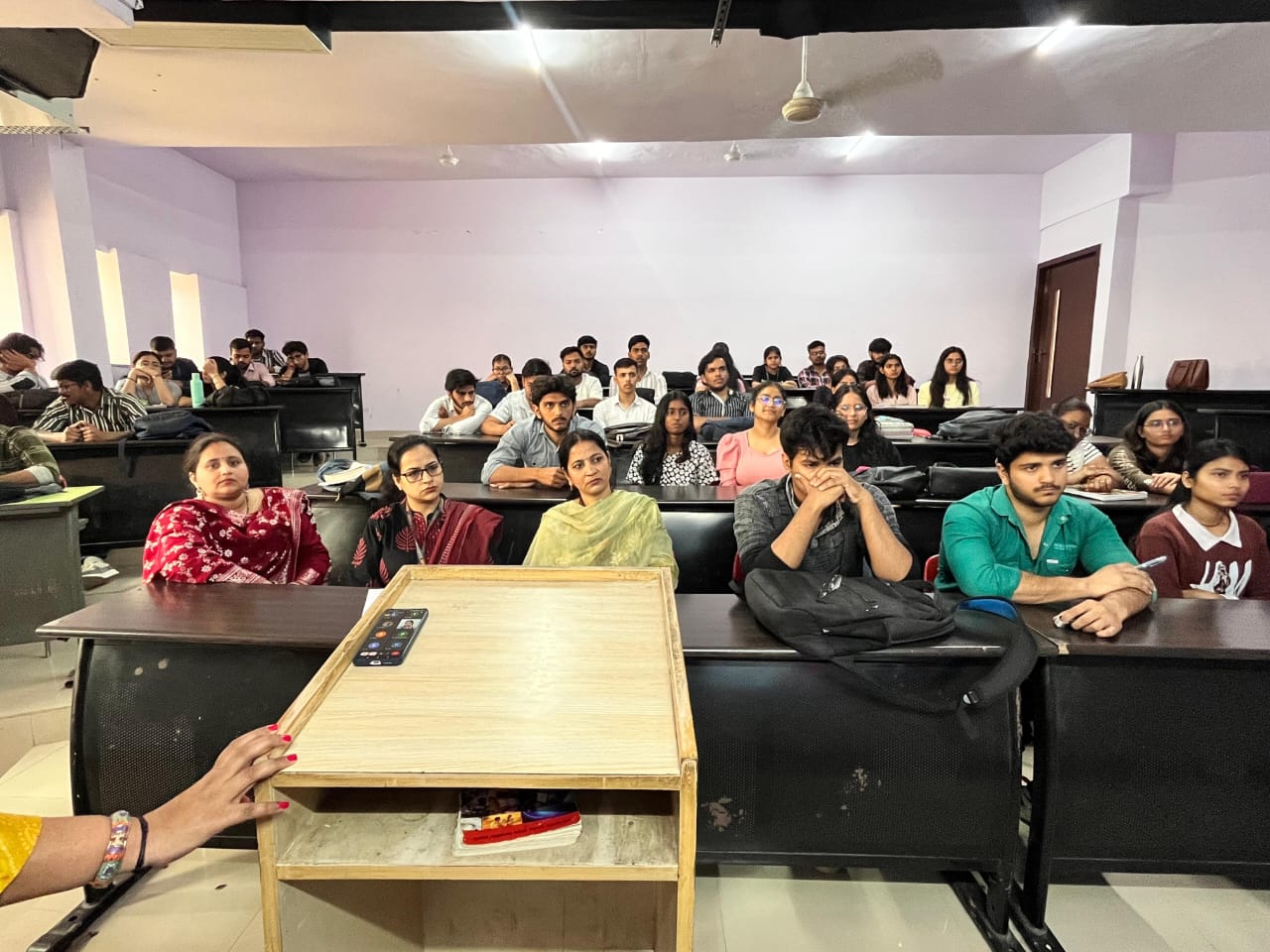 DMS OF GIET ORGANIZED AN ALUMNI TALK SERIES-5 ON BRIDGING THE GAP