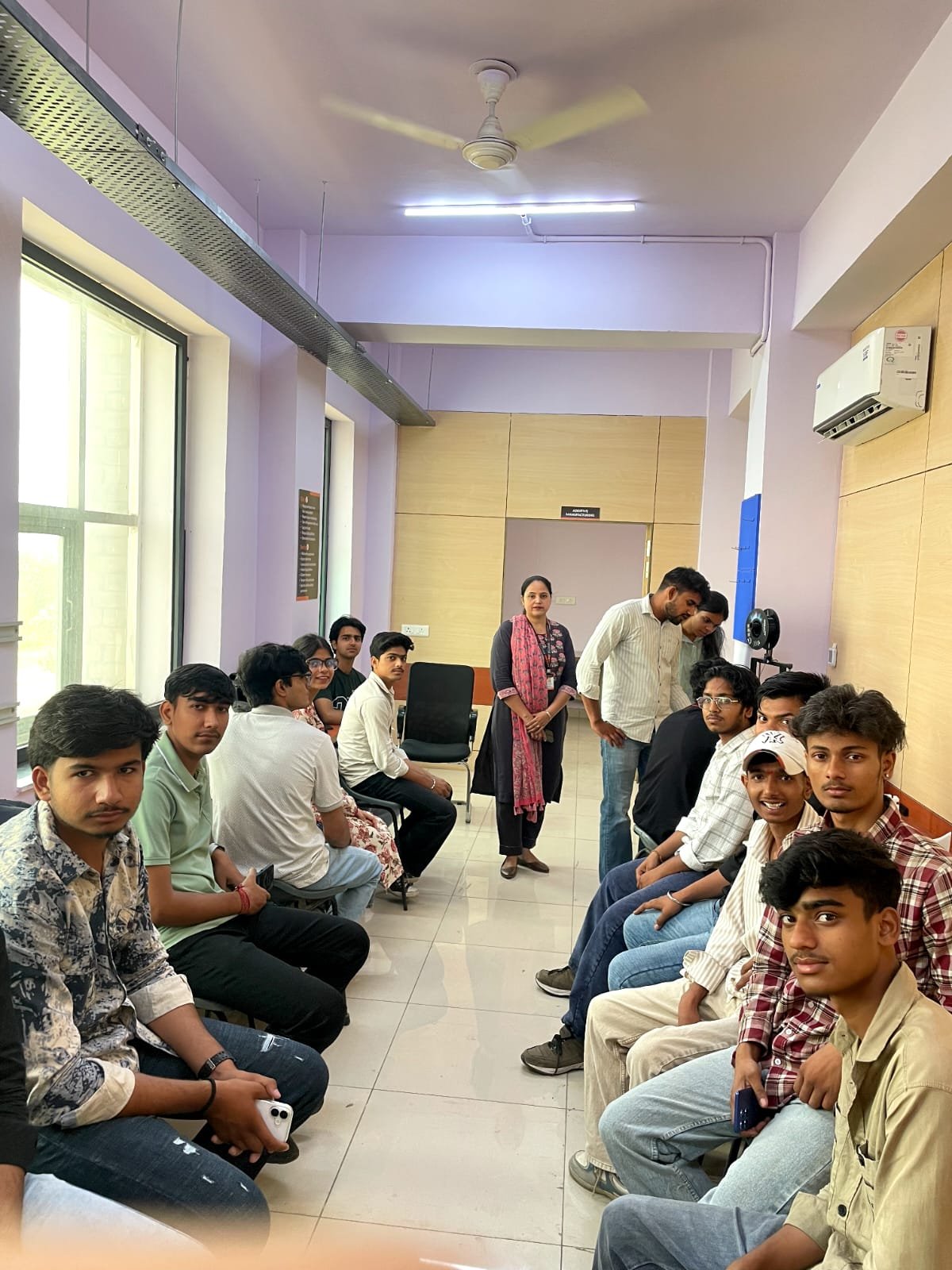Students of dcs of giet organized an emerging session on ar 