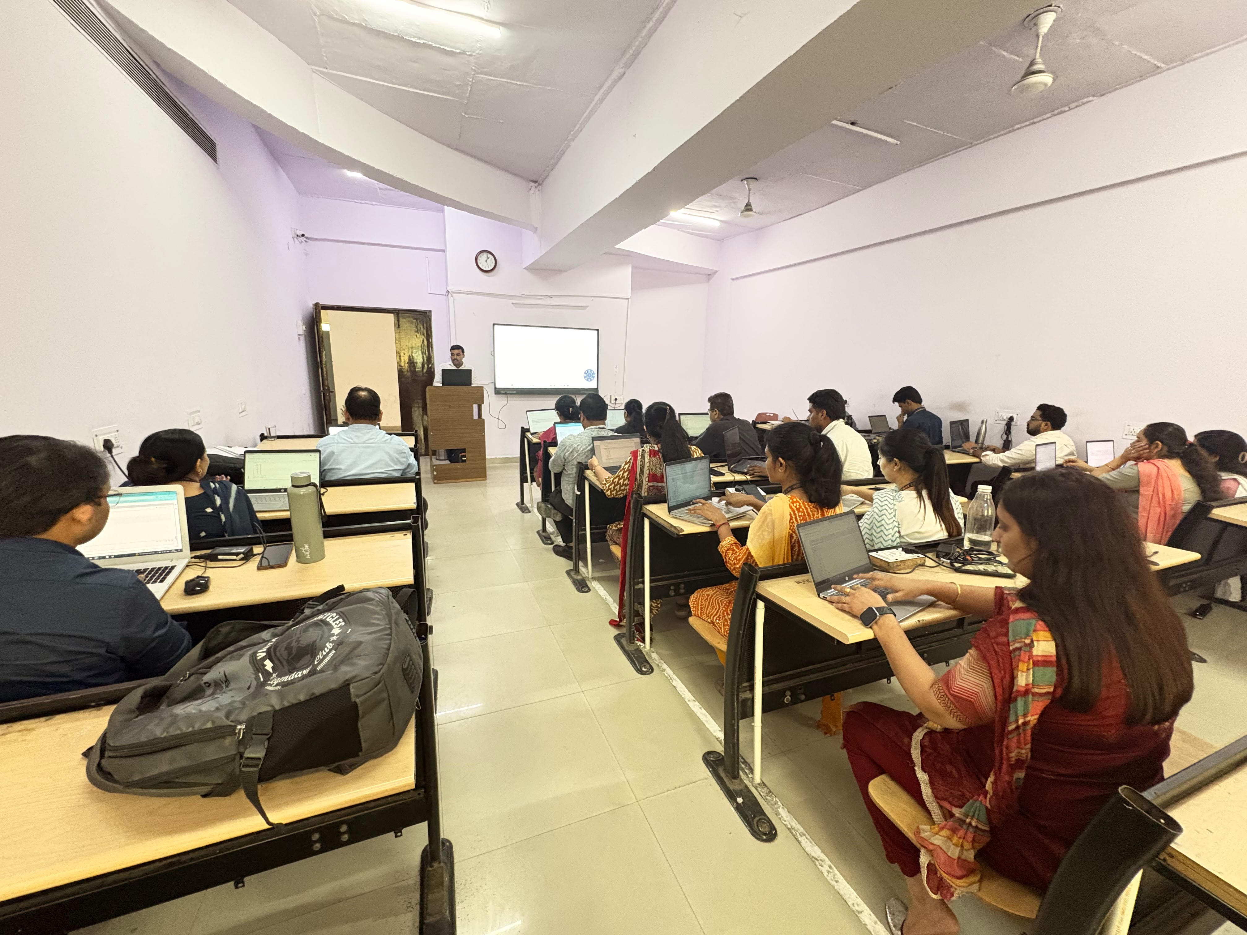 Dcs of giet successfully conducted the 4th day of fdp on ai 